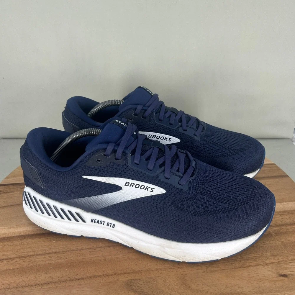 Brooks Beast GTS 24 Mens Navy Blue Running Shoes 1104254E452 Size 11 4E Wide